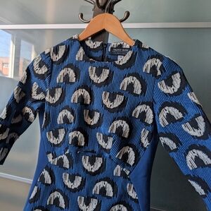Front Row by Sara and Goldy Blue Patterned Dress - Size 0